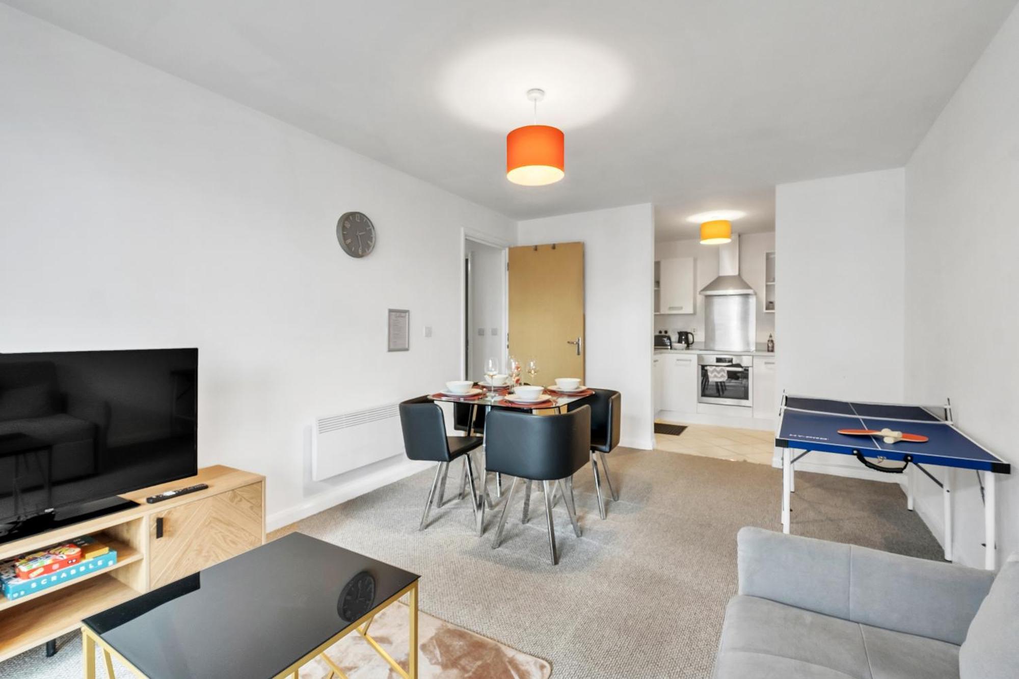 Central Suite Near Mailbox, King Bed, Ping Pong, Netflix, Sleeps 4 Birmingham Exterior photo