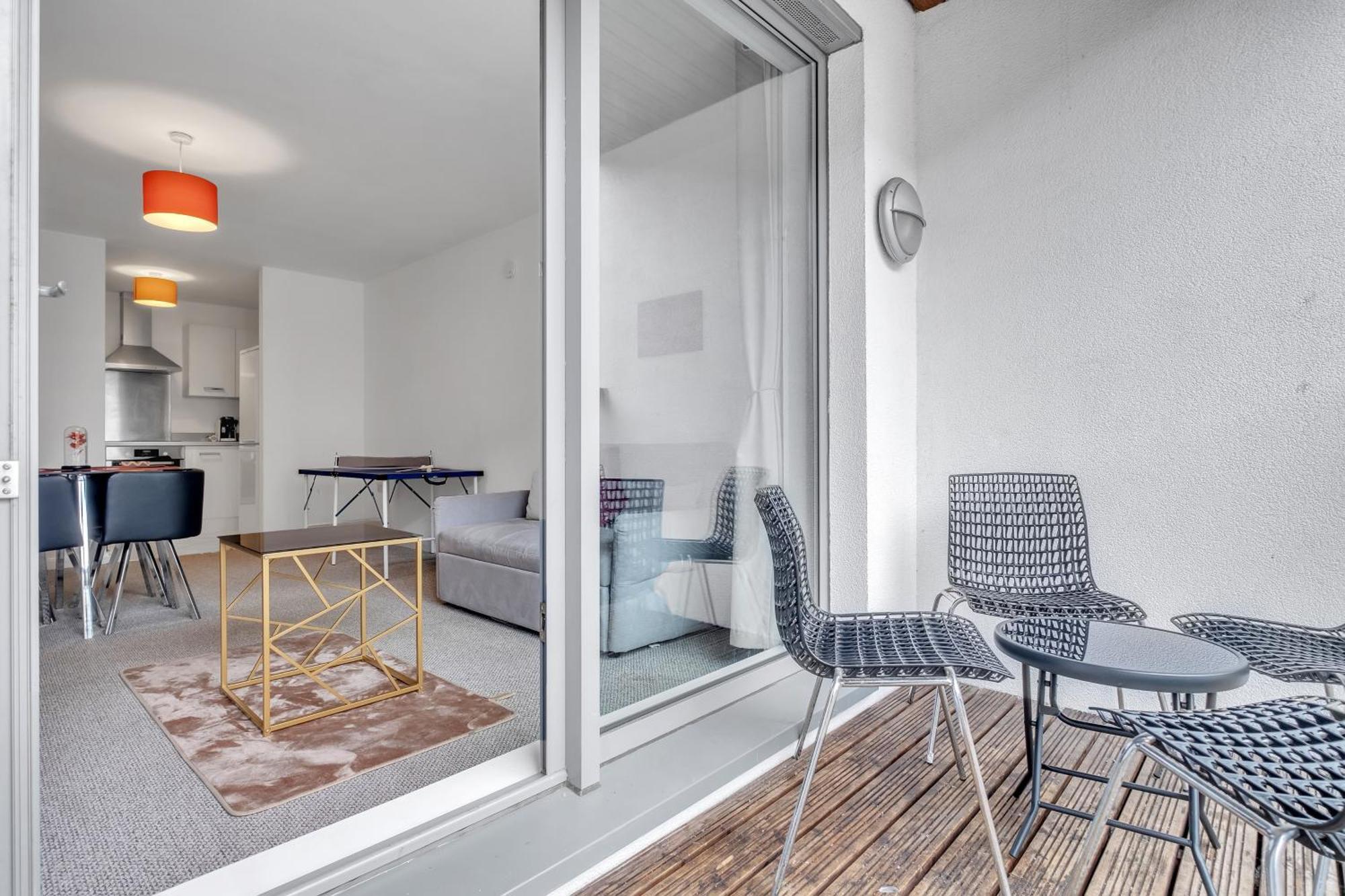 Central Suite Near Mailbox, King Bed, Ping Pong, Netflix, Sleeps 4 Birmingham Exterior photo